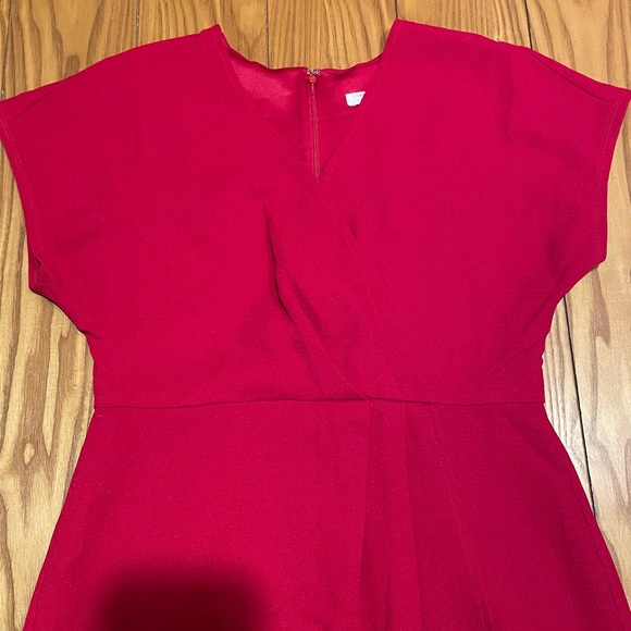 NWOT London Style Short Sleeve Sheathe Dress- Size 8 - Picture 2 of 9